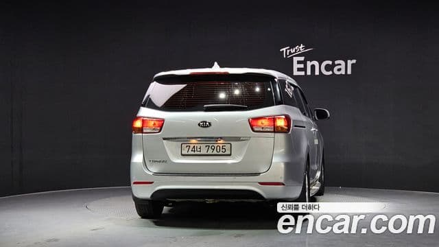 Kia All New Carnival 11인승 Deluxe, 2015 4