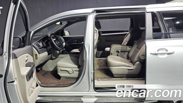 Kia All New Carnival 11인승 Deluxe, 2015 11