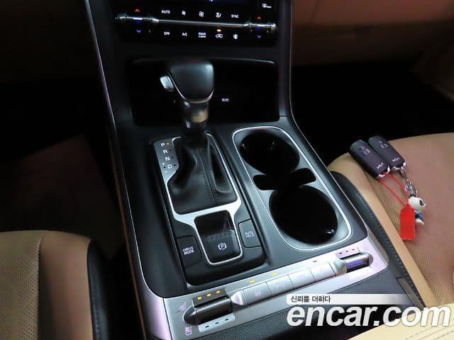 Kia Carnival 4세대 Prestige, 2022 12