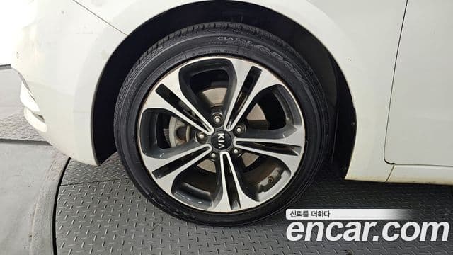 Kia K3 Noblesse, 2013 все фото