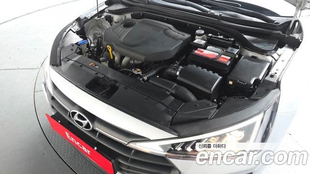 Hyundai The / новый New Avante AD Smart(для аренды), 2019 6