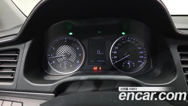 Hyundai The / новый New Avante AD Smart(для аренды), 2019 8