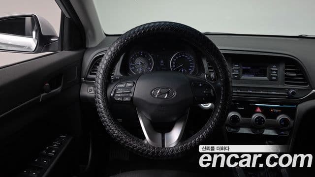 Hyundai The / новый New Avante AD Smart(для аренды), 2019 15