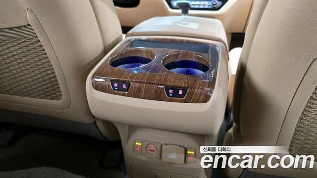 Kia All New Carnival Noblesse, 2018 16