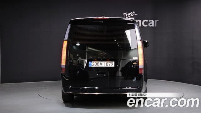 Hyundai Staria Inspiration, 2025 4