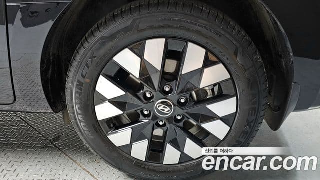 Hyundai Staria Inspiration, 2025 все фото