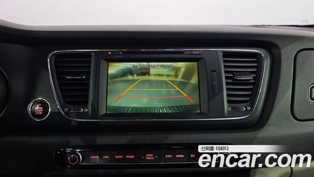 Kia All New Carnival Luxury, 2016 14