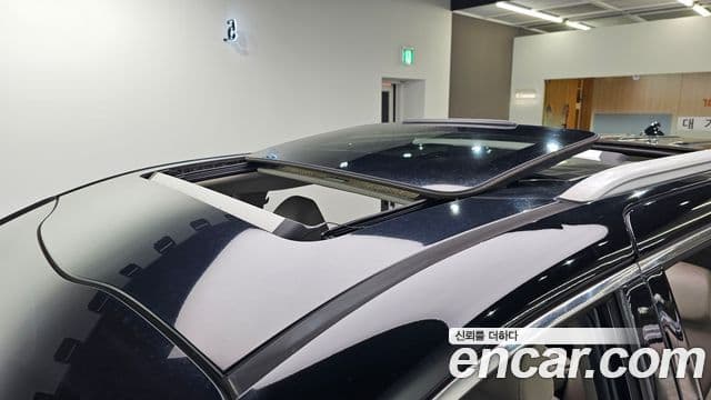 Kia All New Carnival Luxury, 2016 18