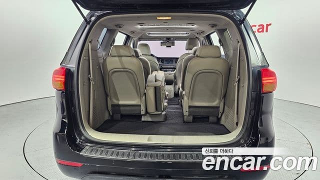 Kia All New Carnival Luxury, 2016 20