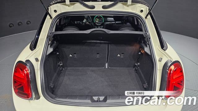 Mini Cooper D 3세대, 2015 20