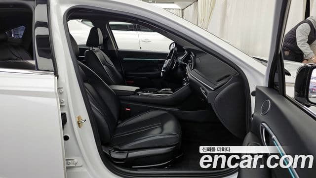 Hyundai Sonata (DN8) Premium Family, 2020 11