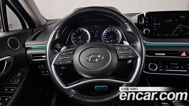 Hyundai Sonata (DN8) Premium Family, 2020 13