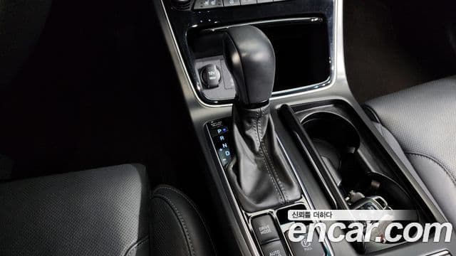 Hyundai Grandeur IG гибрид Exclusive, 2018 9