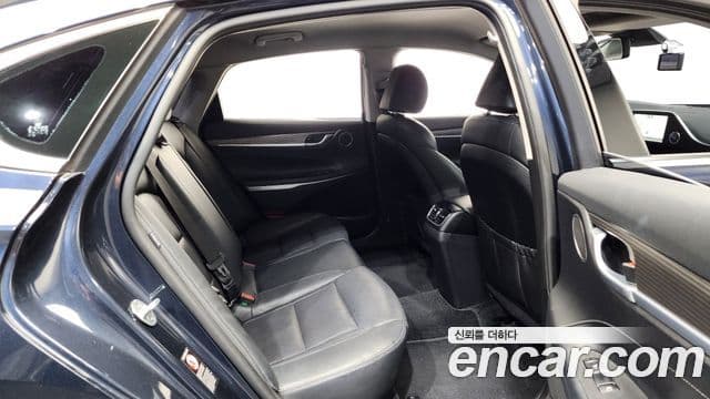 Hyundai Grandeur IG гибрид Exclusive, 2018 12