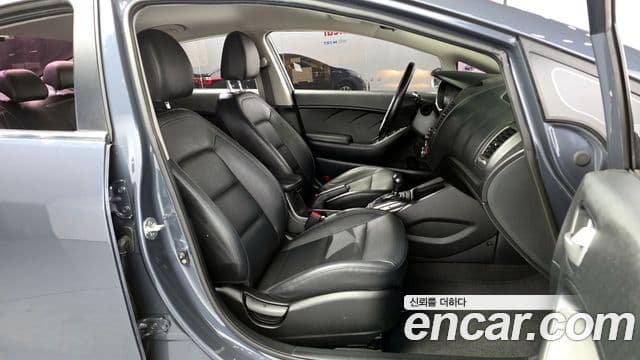 Kia K3 Luxury, 2015 11