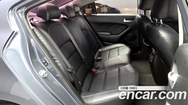 Kia K3 Luxury, 2015 12