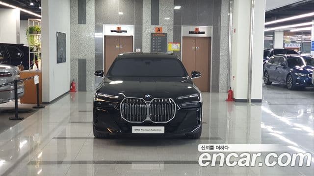 BMW 7시리즈 (G70) 740i xDrive M Sport, 2025 3