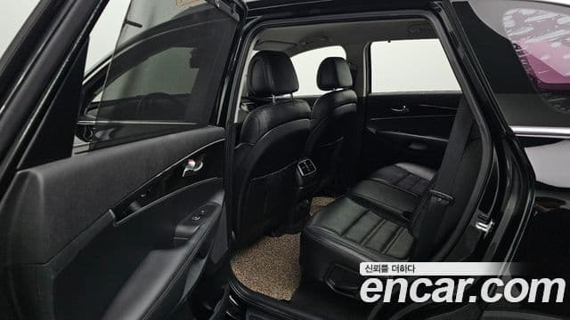 Kia All New Sorento Prestige, 2015 12