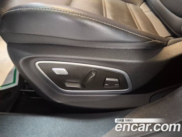 Renault Korea(Samsung) SM6 2.0 LPe LE (для людей с инвалидностью), 2019 13