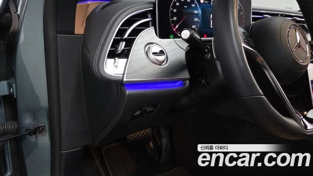 Mercedes-Benz E-класс W214 Avantgarde, 2025 13