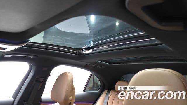 Mercedes-Benz E-класс W214 Avantgarde, 2025 19