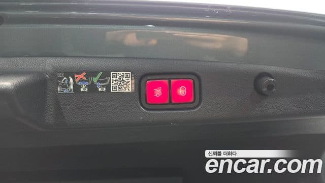 Mercedes-Benz E-класс W214 Avantgarde, 2025 20