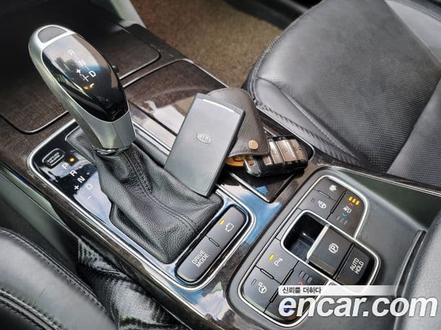 Kia The / новый New K7 Prestige, 2013 13