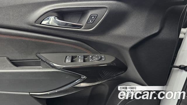 Chevrolet(GM대우) Trax кроссовер 1.2 RS, 2024 14