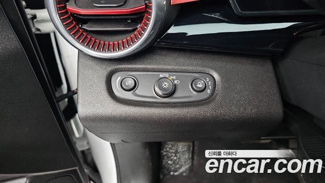 Chevrolet(GM대우) Trax кроссовер 1.2 RS, 2024 15