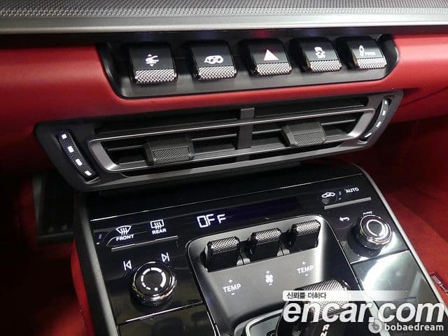 Porsche 911 (992) Carrera 4S кабриолет, 2024 16