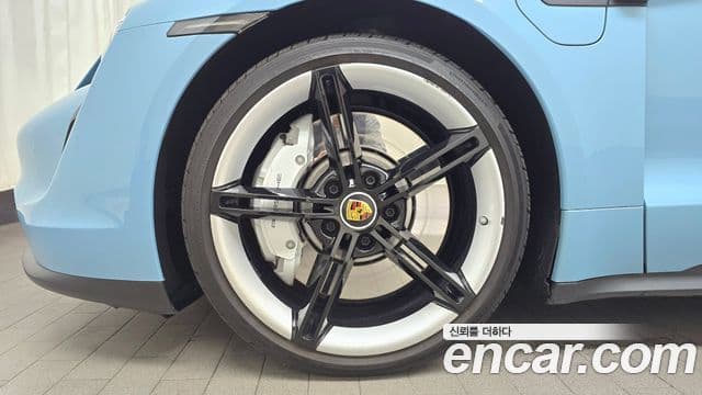 Porsche 타이칸 базовый, 2024 все фото