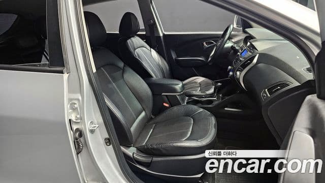 Hyundai Tucson ix Luxury, 2012 10