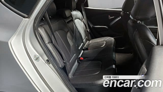 Hyundai Tucson ix Luxury, 2012 12