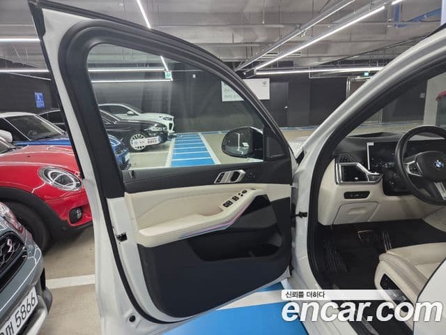 BMW X5 (G05) xDrive 40i M Sport, 2025 11