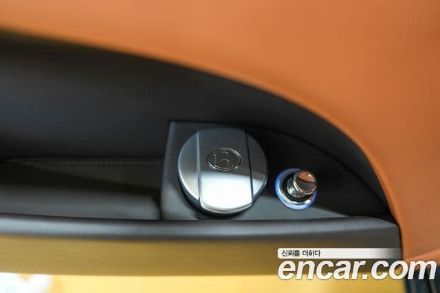 Bentley Flying Spur 2세대, 2016 12