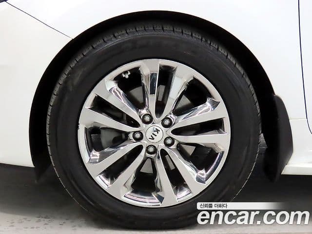 Kia All New Carnival VIP, 2017 20