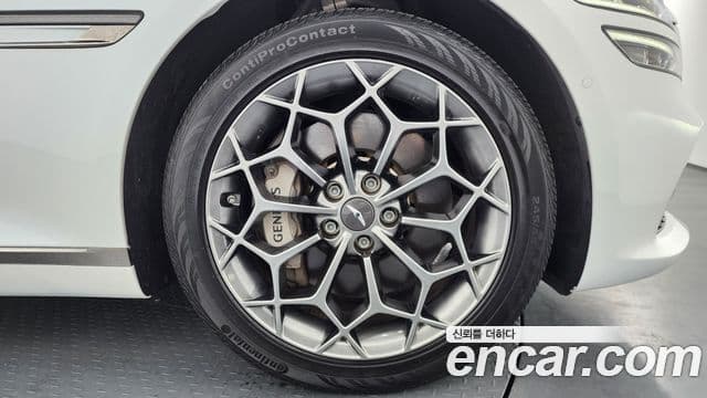 Genesis G80 (RG3) бензин 2.5 турбо AWD, 2023 все фото