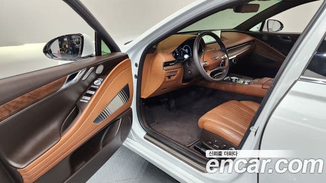 Genesis G80 (RG3) бензин 2.5 турбо AWD, 2023 10