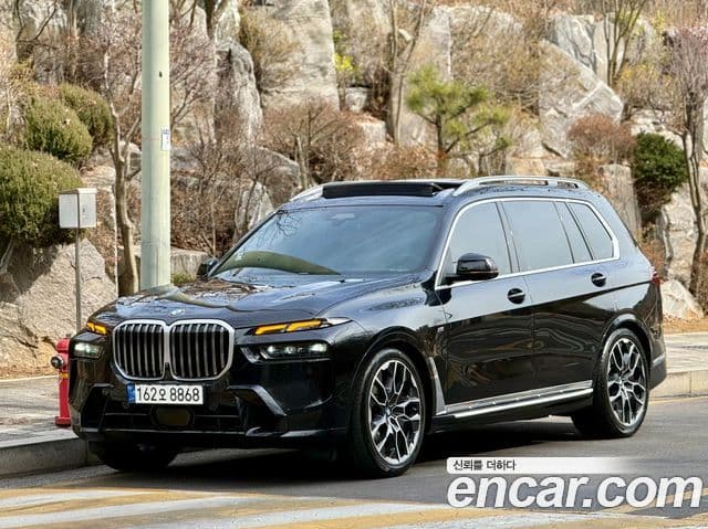 BMW X7 (G07) xDrive 40i M Sport 7인승, 2024 1