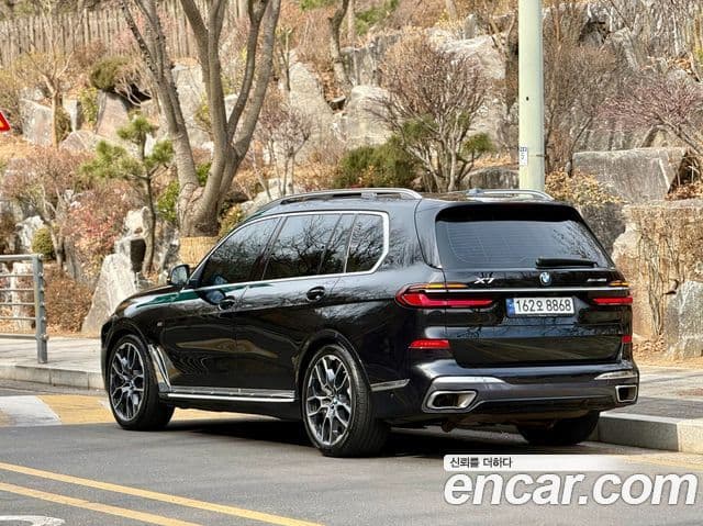 BMW X7 (G07) xDrive 40i M Sport 7인승, 2024 3