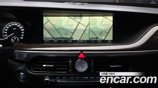 Genesis EQ900 Luxury, 2016 14