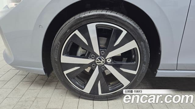 Volkswagen Гольф 8세대 Prestige, 2025 все фото