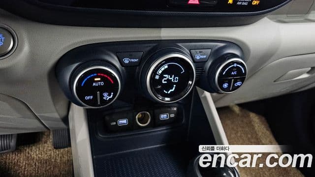 Hyundai Venue 1.6 Modern Plus, 2022 16