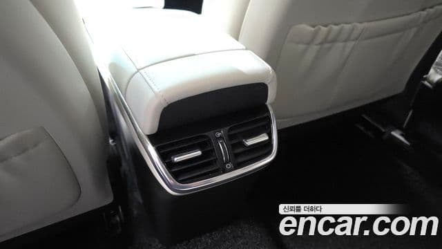 Hyundai The / новый New Grandeur IG гибрид Le Blanc, 2022 19