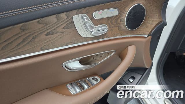 Mercedes-Benz E-класс W213 Exclusive, 2023 14