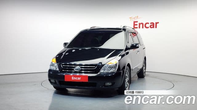 Kia Carnival R Premium, 2014 3