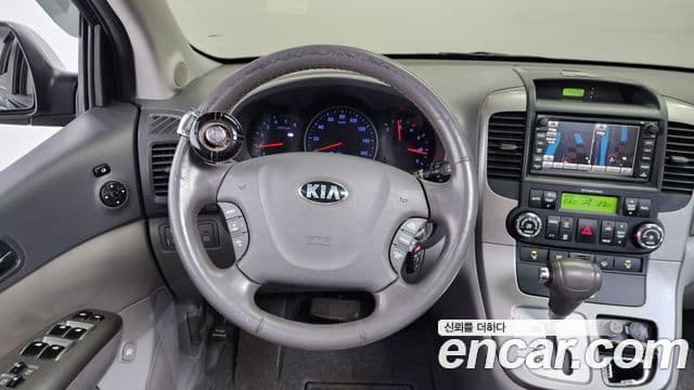 Kia Carnival R Premium, 2014 13