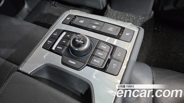 Genesis G80 Prestige, 2017 18