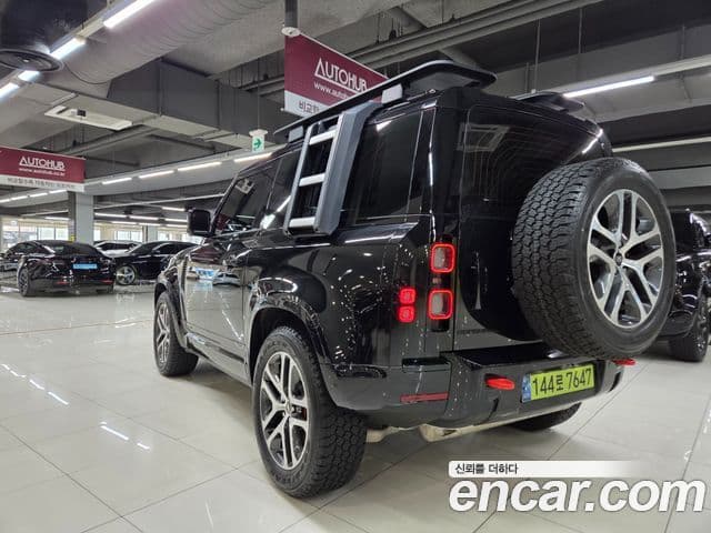 Land Rover Defender (L663) 90 P400 X, 2025 все фото