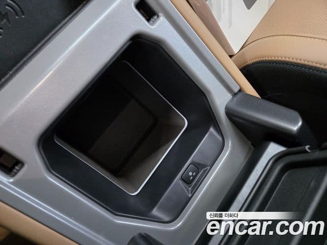 Land Rover Defender (L663) 90 P400 X, 2025 13